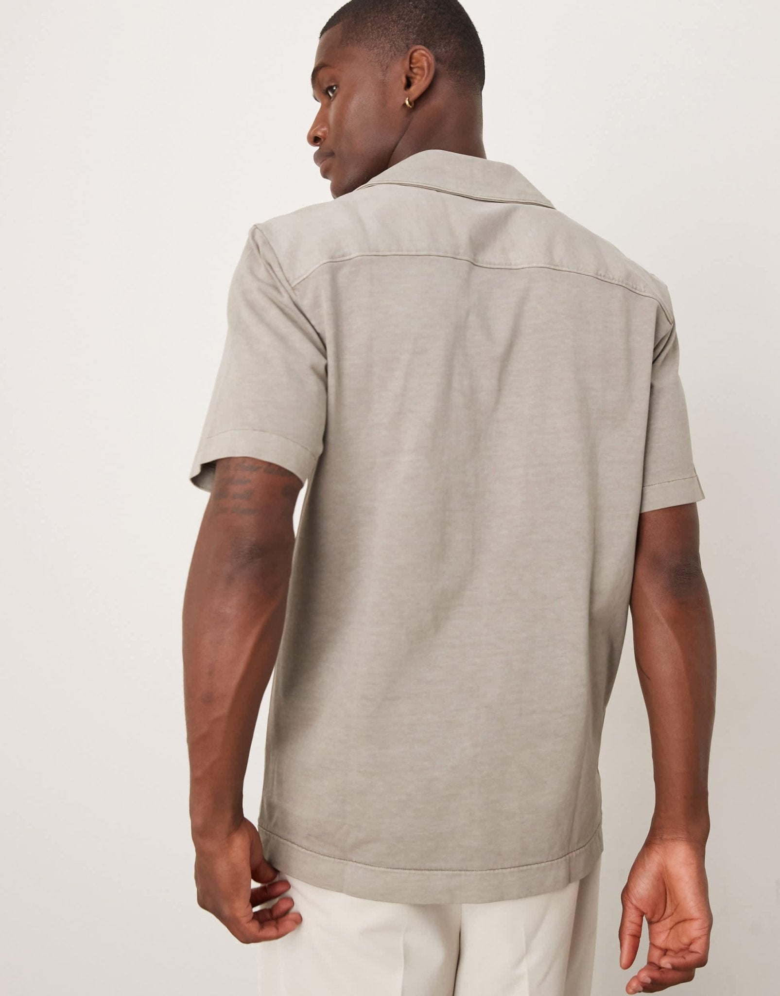 ARKET pure cotton heavyweight jersey short sleeve shirt in grey - ASOS Sample Sale