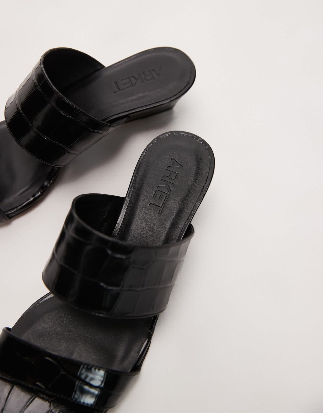 ARKET real leather croc wedge sandal in black - ASOS Sample Sale