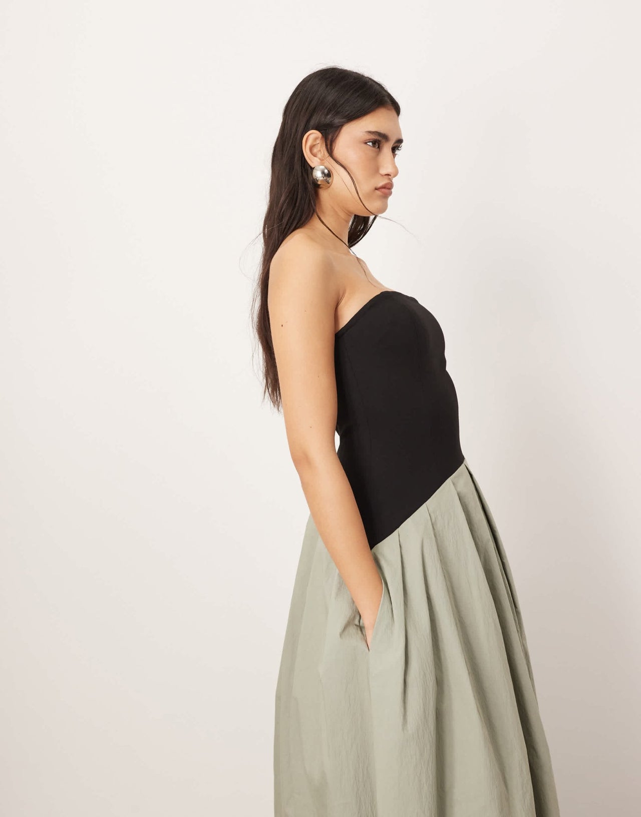ARRANGE bandeau drop waist maxi dress with contrast detail in black and sage - ASOS Sample Sale