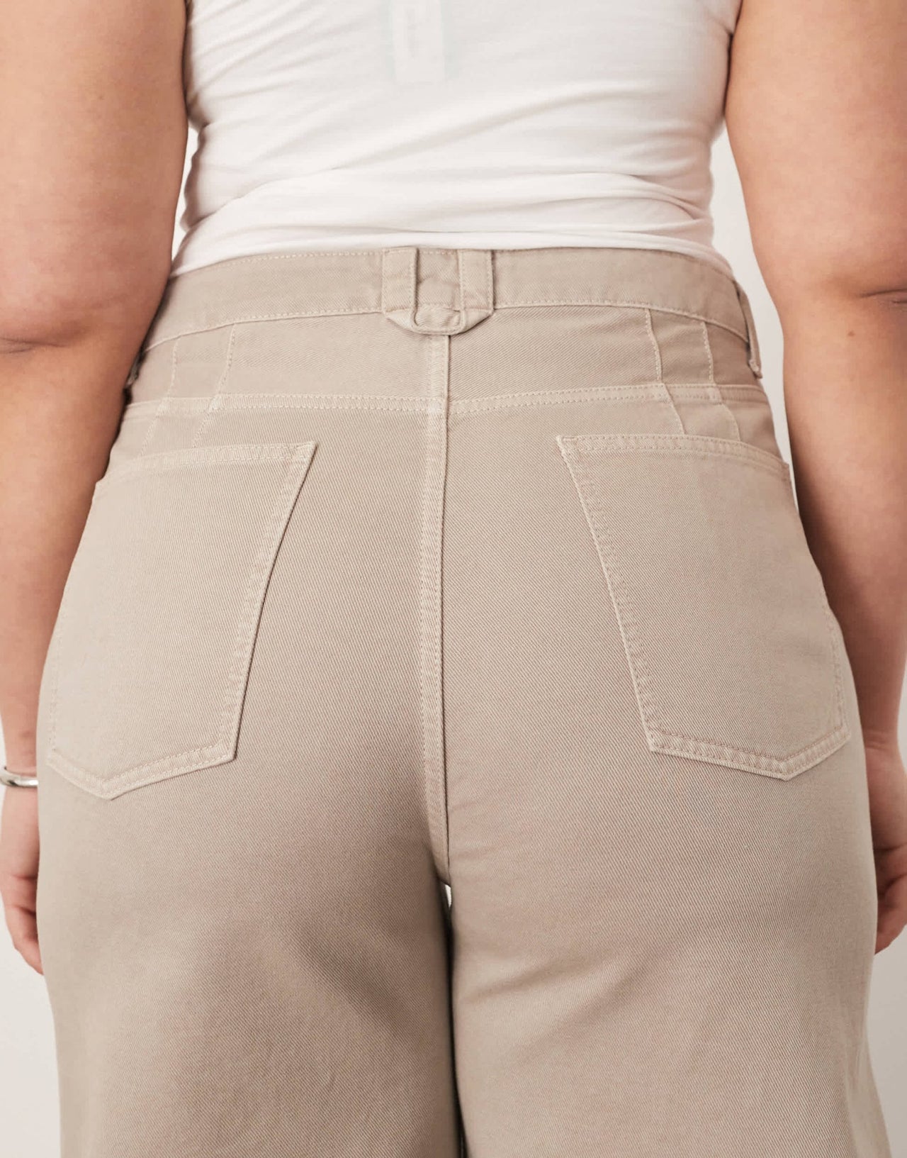 ARRANGE Curve sydney denim barrel leg jean in heather grey - ASOS Sample Sale
