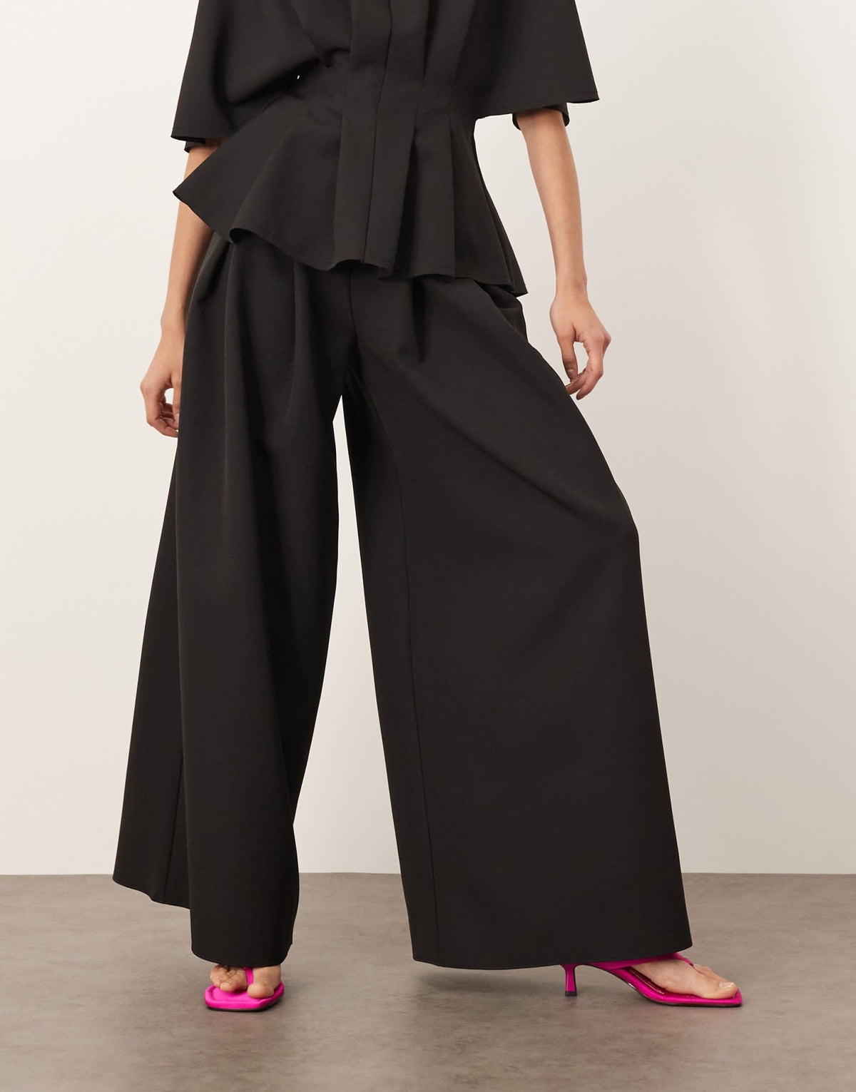 ARRANGE pleat waist tailored wide leg trouser co-ord in black - ASOS Sample Sale