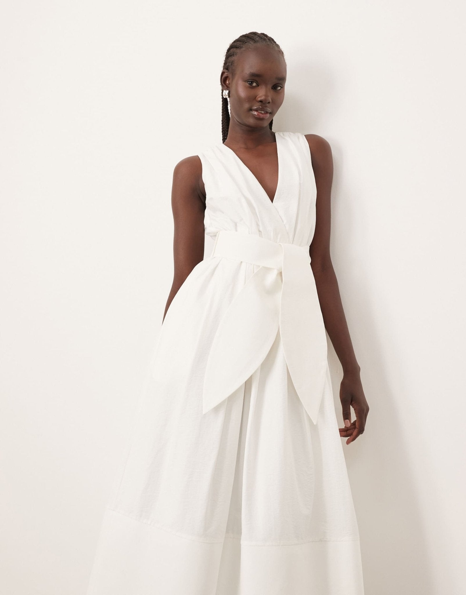 ARRANGE premium textured midi dress with v front in white - ASOS Sample Sale