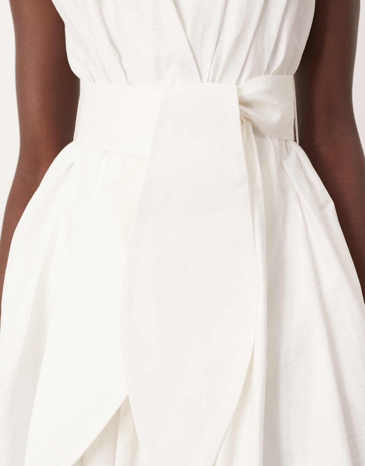 ARRANGE premium textured midi dress with v front in white - ASOS Sample Sale