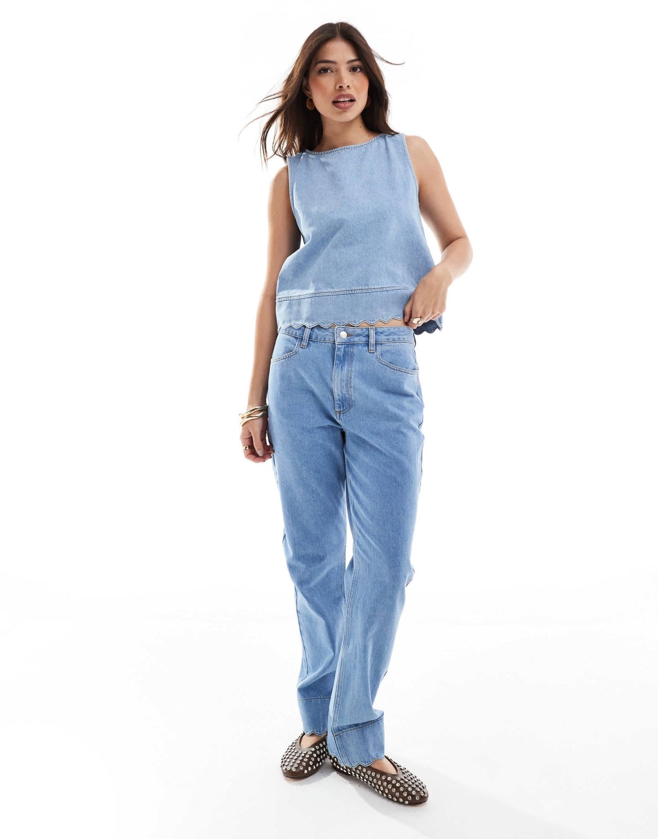 ASOS DESIGN 90s straight scallop edge jeans in mid blue - ASOS Sample Sale