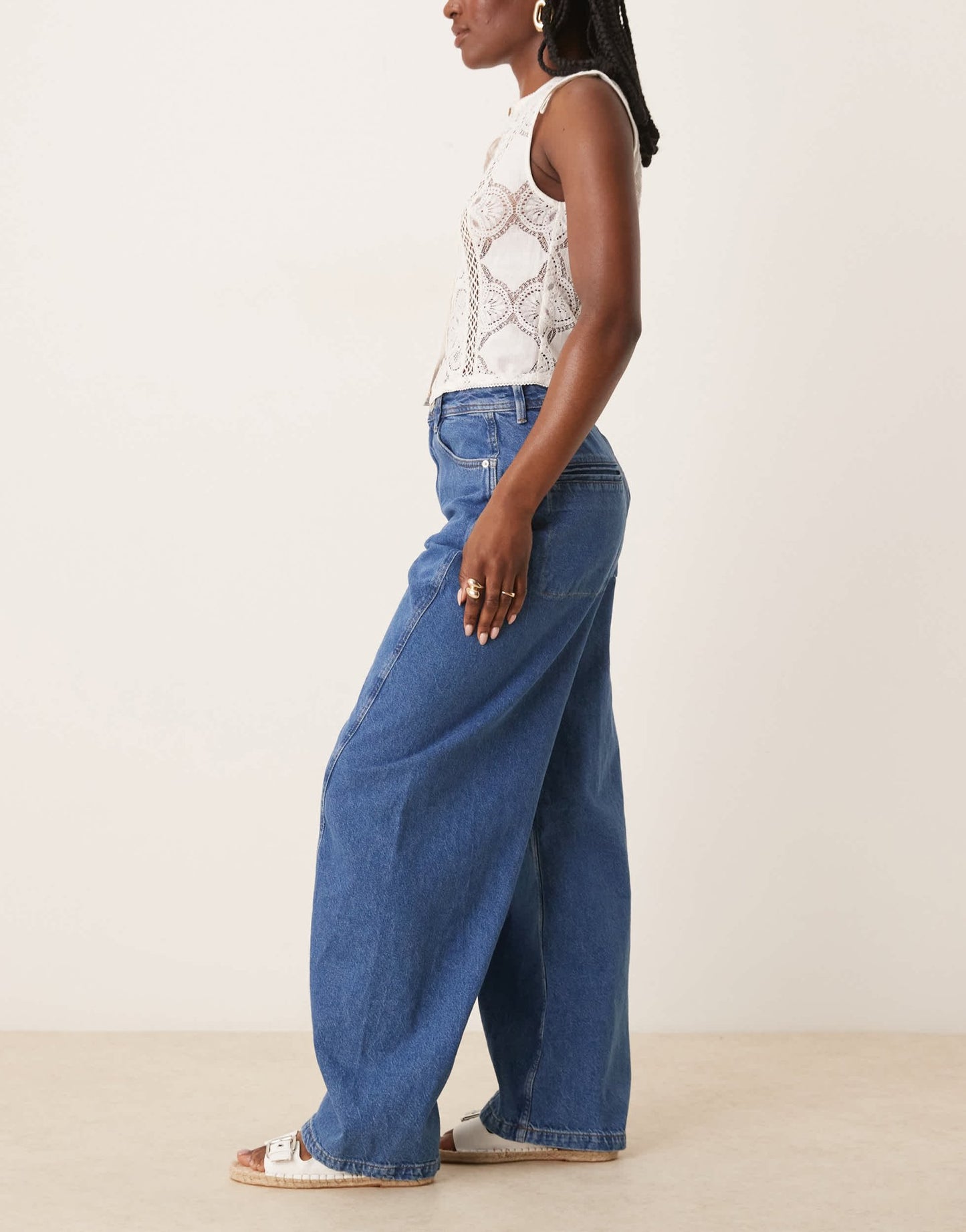 ASOS DESIGN barrel leg jeans with seam detail in mid blue - MBLUE - ASOS Sample Sale