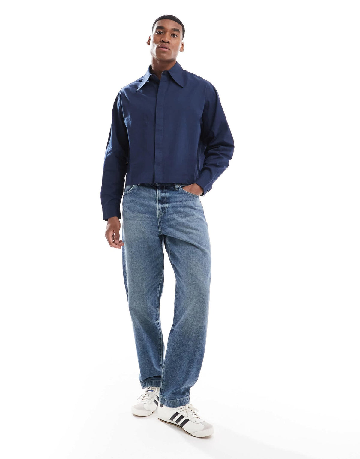 ASOS DESIGN boxy cropped 70s collar poplin shirt in navy - ASOS Sample Sale