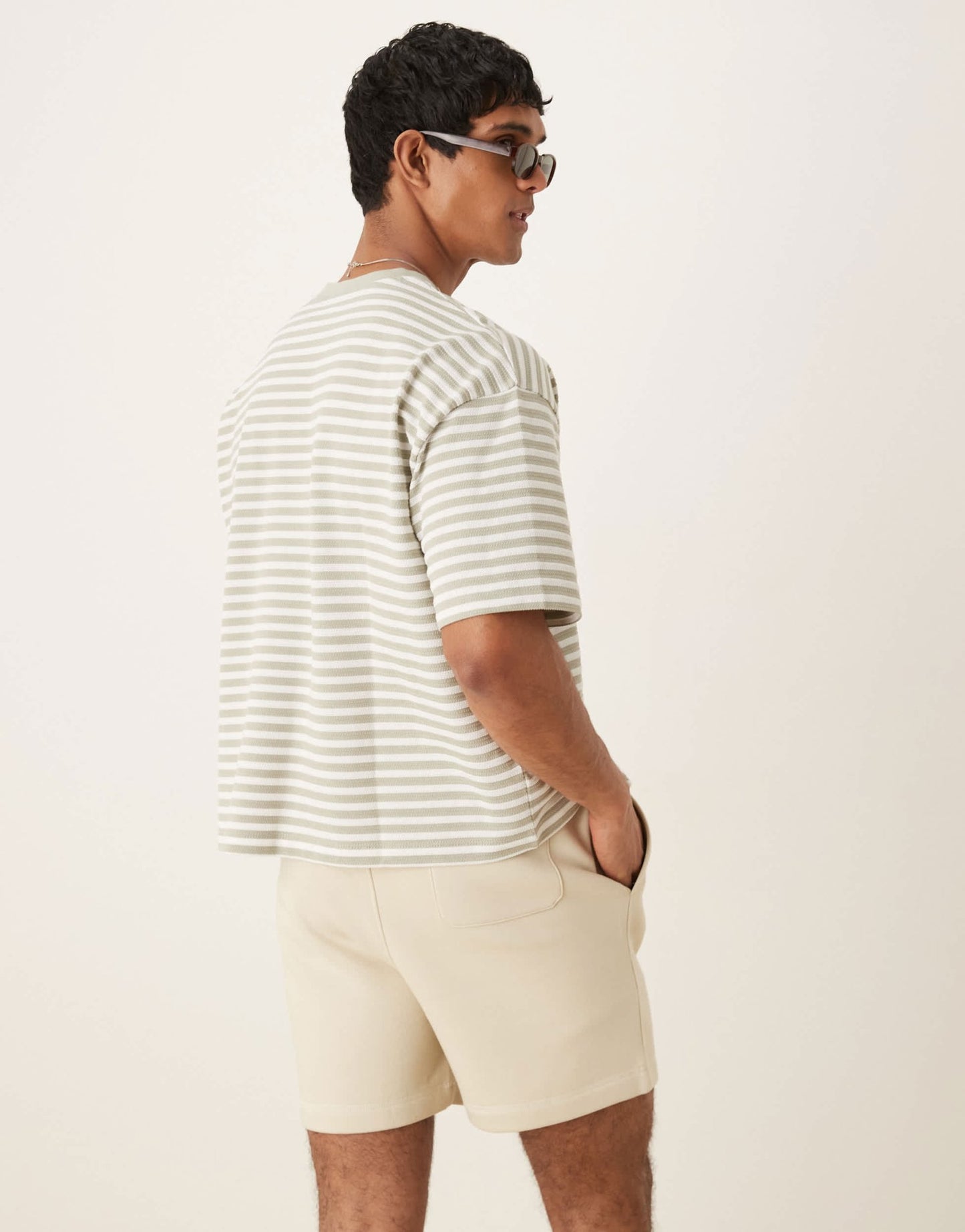 ASOS DESIGN boxy oversized t-shirt in grey textured stripe - ASOS Sample Sale
