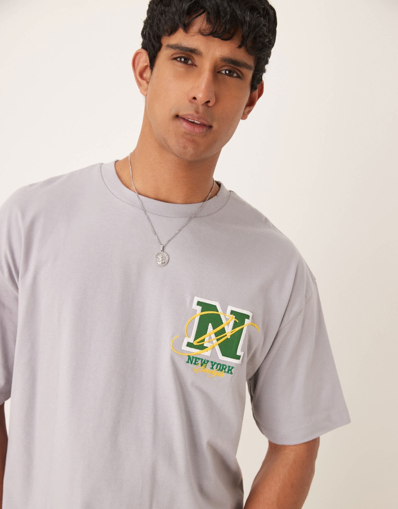 ASOS DESIGN boxy oversized t-shirt with chest embroidery in grey - ASOS Sample Sale