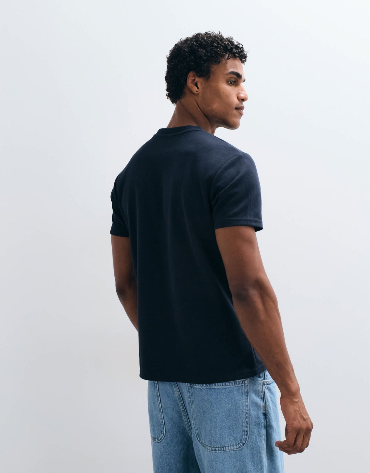 ASOS DESIGN breatheMAXâ„¢ heavyweight regular fit t-shirt in navy - ASOS Sample Sale
