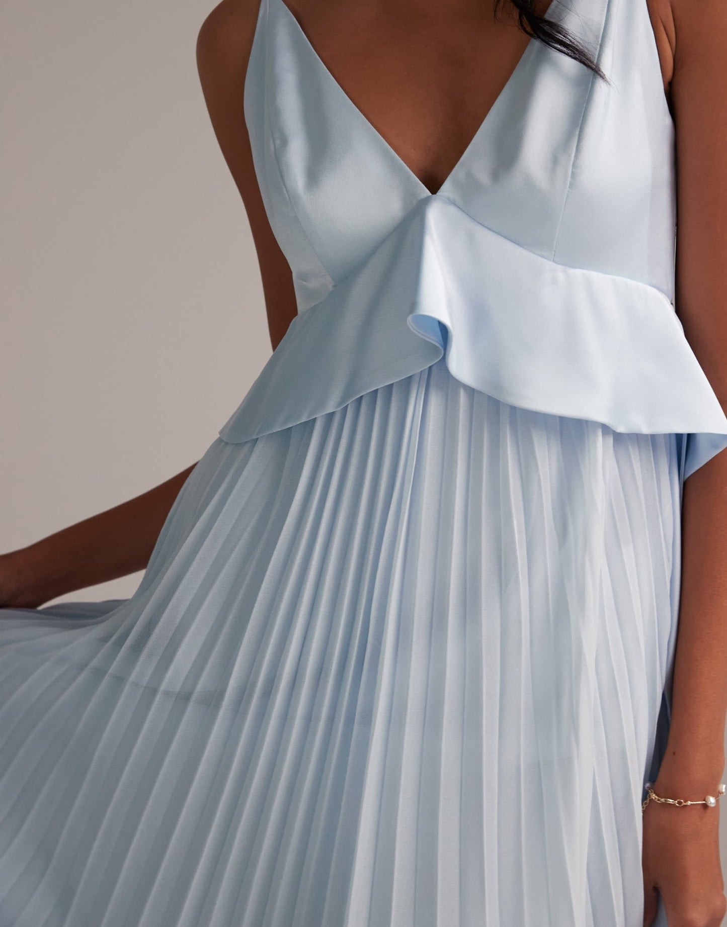 ASOS DESIGN Bridesmaids hybrid cami maxi dress with pleat skirt in light blue - ASOS Sample Sale