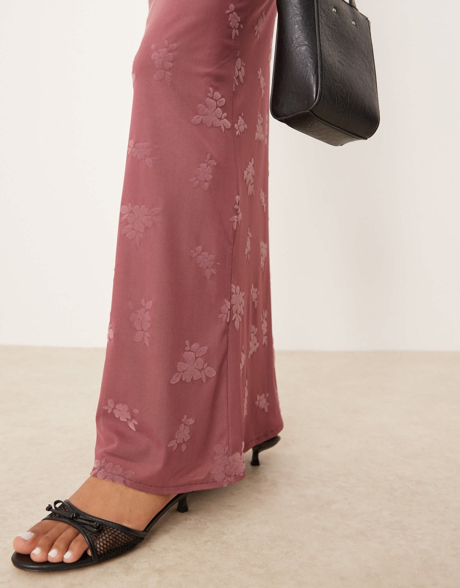 ASOS DESIGN burn out floral maxi column skirt in dusky pink - ASOS Sample Sale