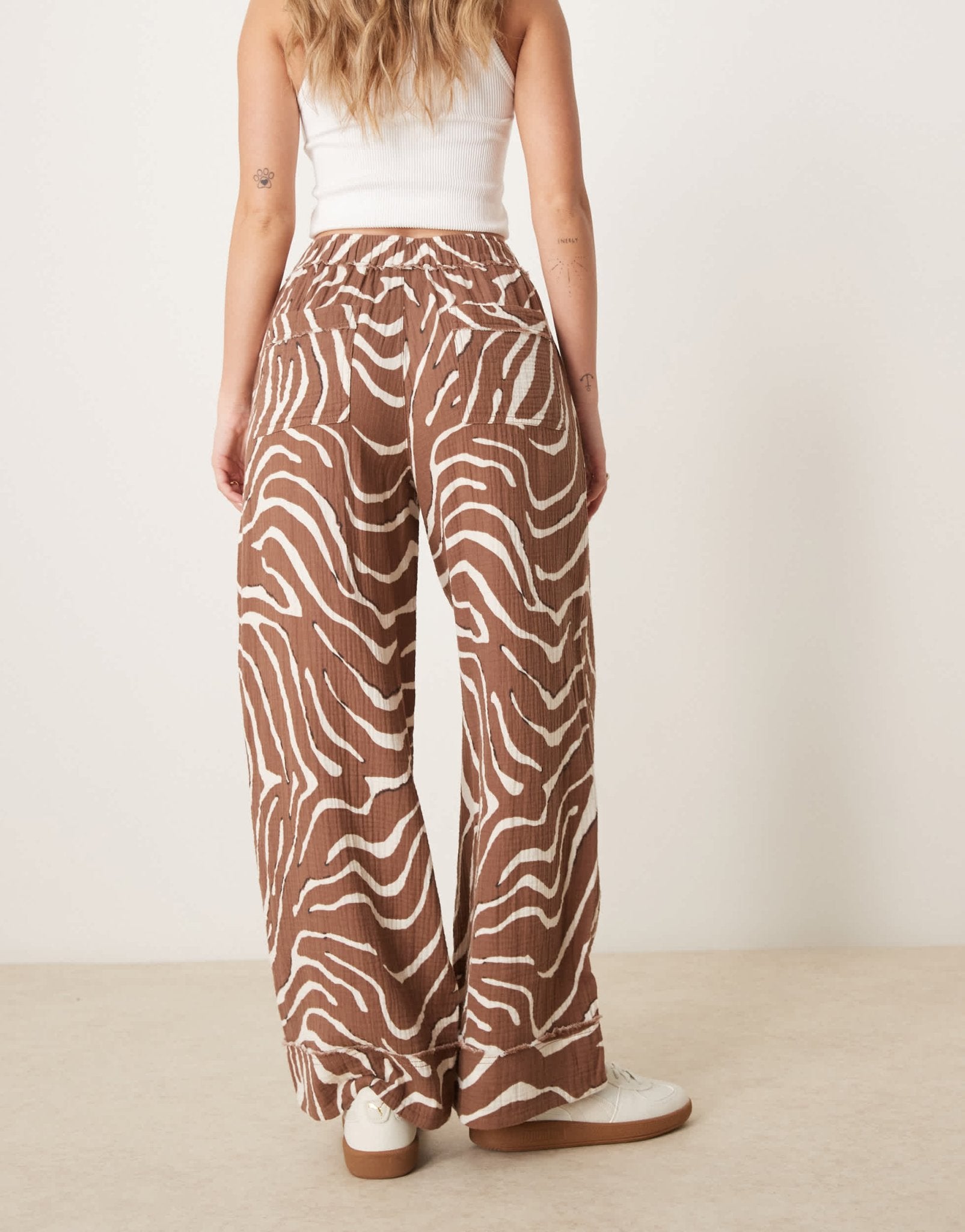 ASOS DESIGN cheesecloth pull on trousers with raw edge detail co - ord in zebra print - ASOS Sample Sale