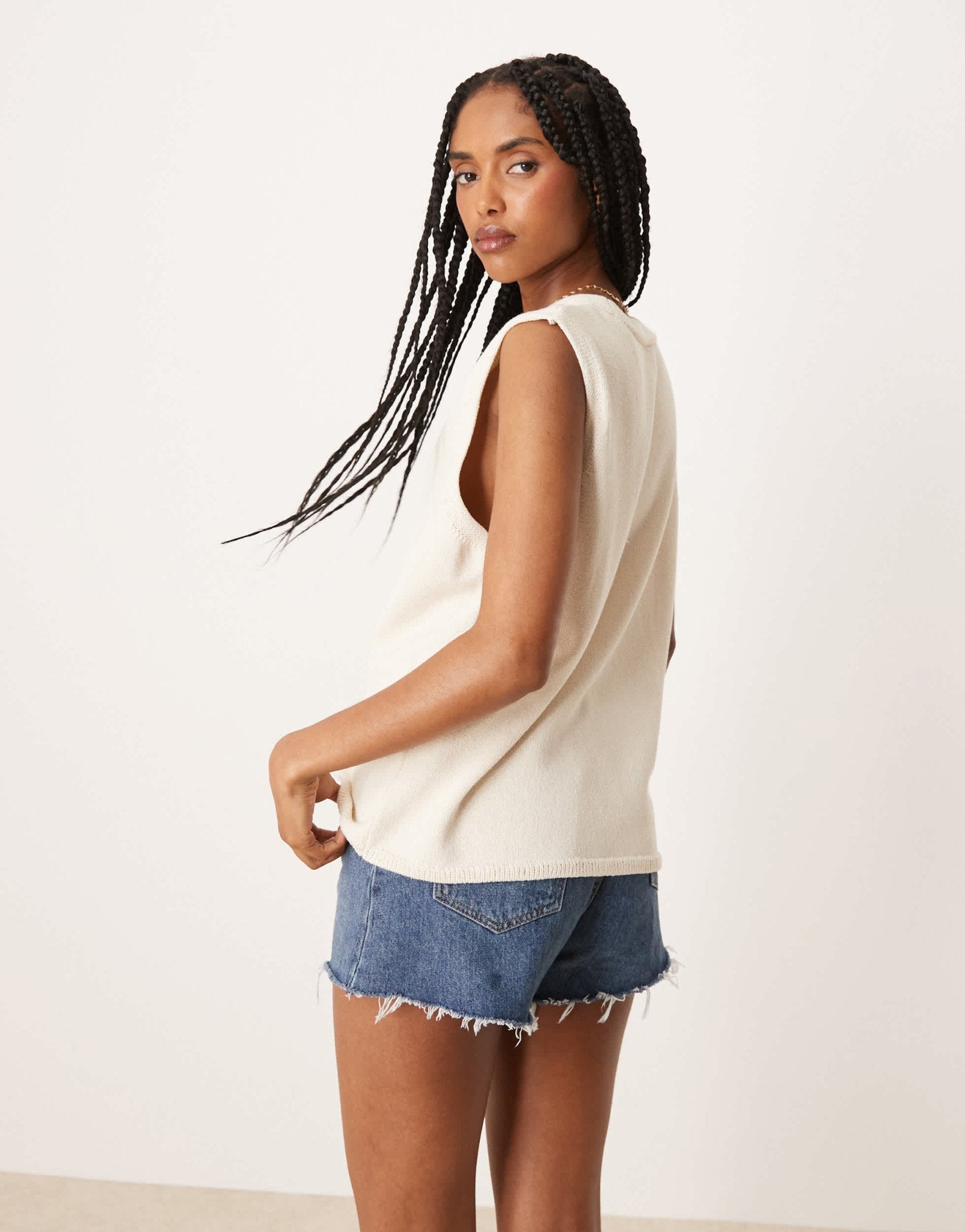 ASOS DESIGN clean knitted relaxed fit waistcoat in cream - ASOS Sample Sale