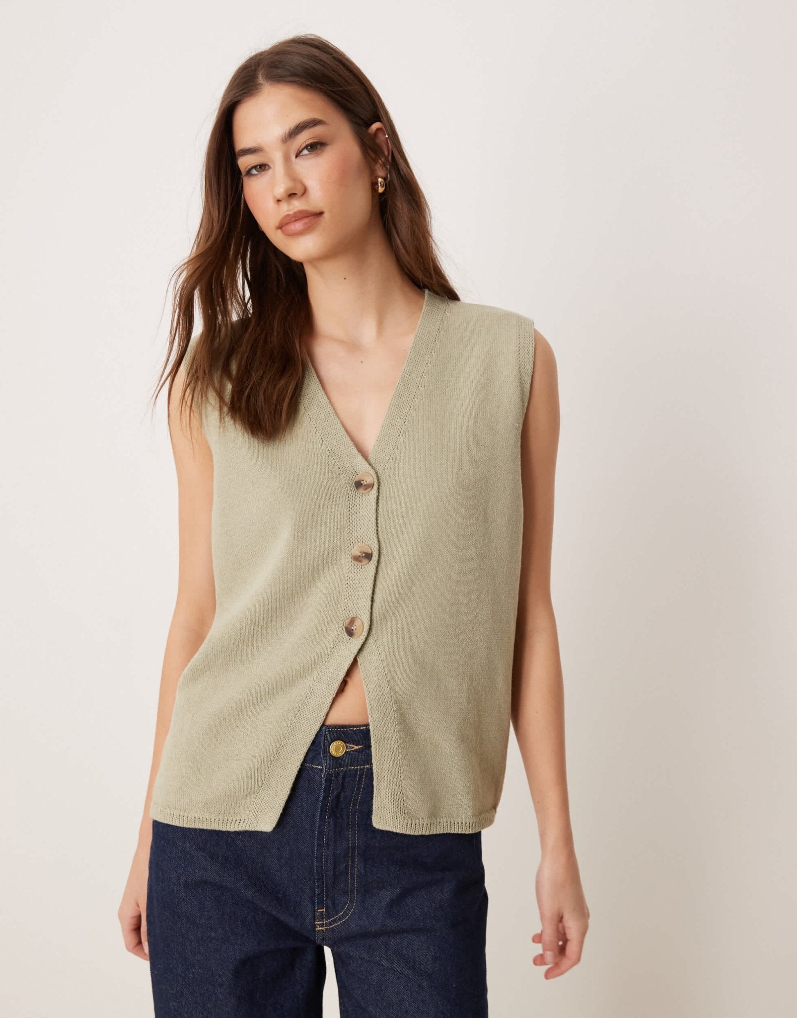 ASOS DESIGN clean knitted relaxed fit waistcoat in khaki - ASOS Sample Sale