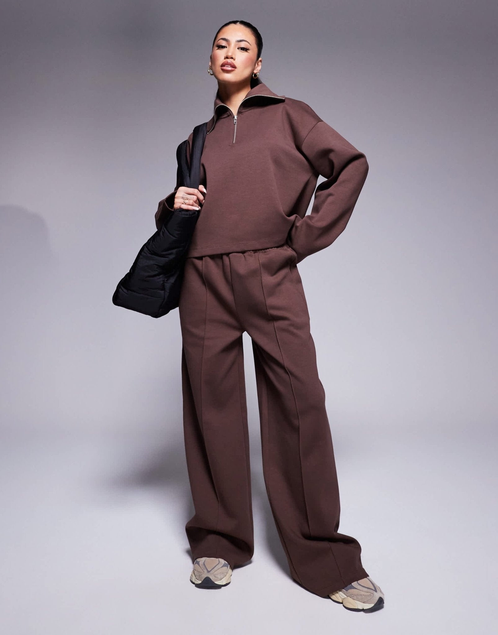 ASOS DESIGN co - ord interlock wide leg jogger in chocolate - ASOS Sample Sale