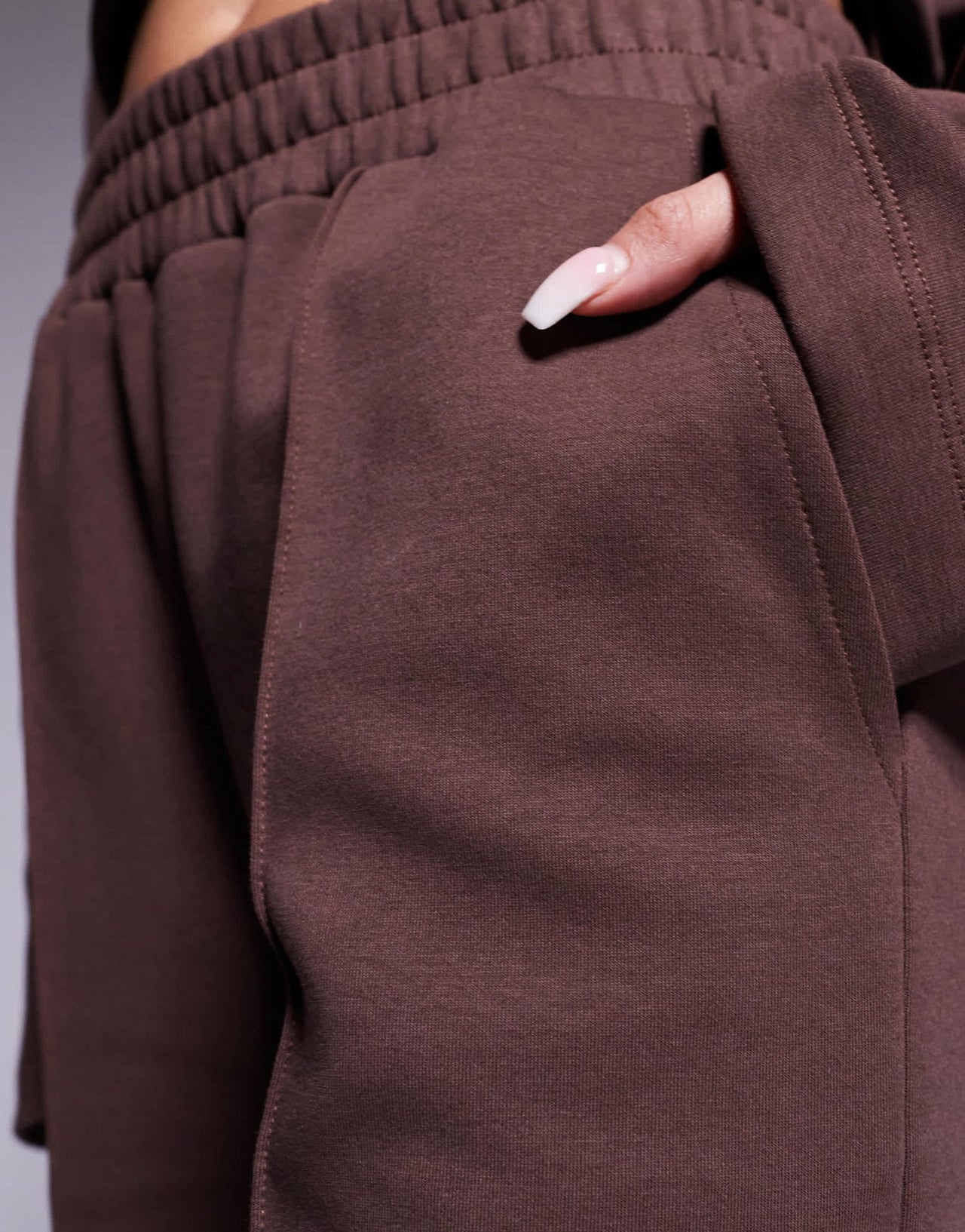 ASOS DESIGN co - ord interlock wide leg jogger in chocolate - ASOS Sample Sale