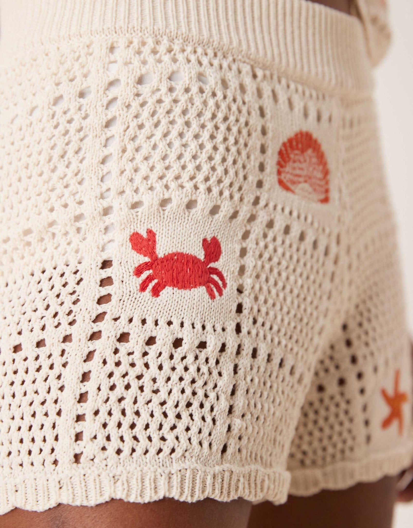 ASOS DESIGN co-ord knitted shorts with sea life embroidery in cream - ASOS Sample Sale