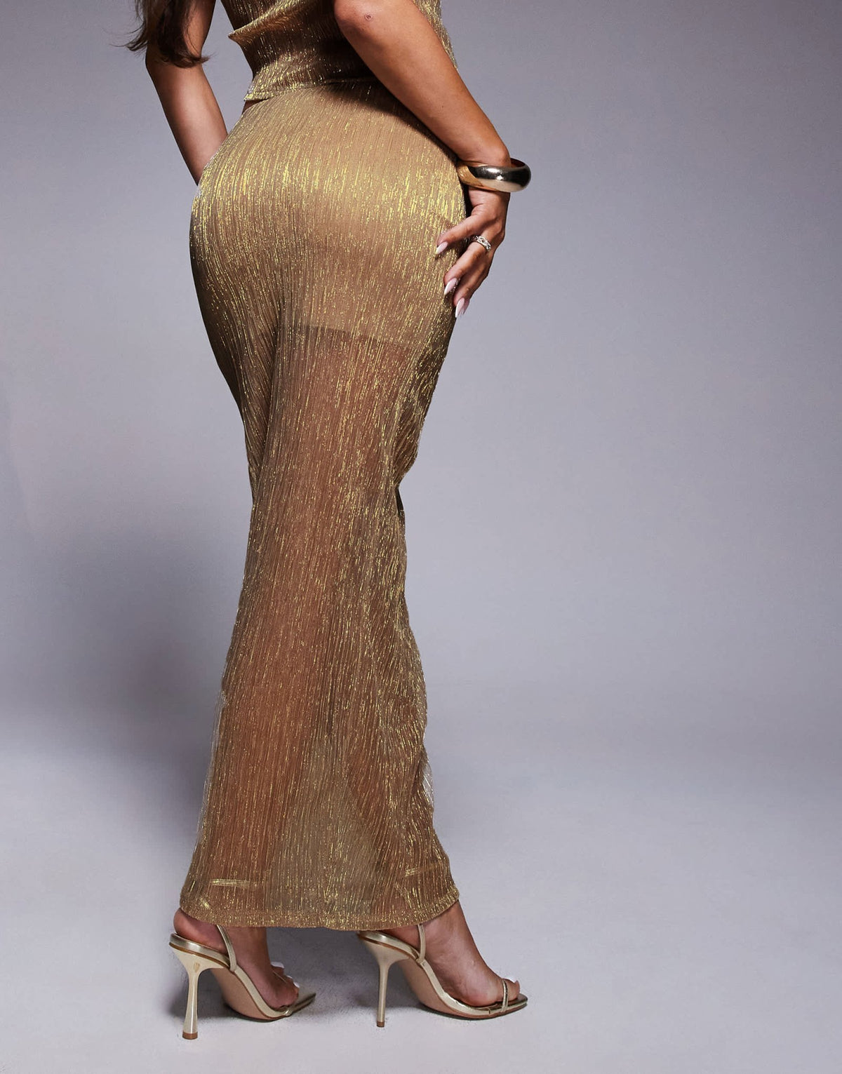 ASOS DESIGN co-ord metallic plisse twist maxi skirt in gold - ASOS Sample Sale