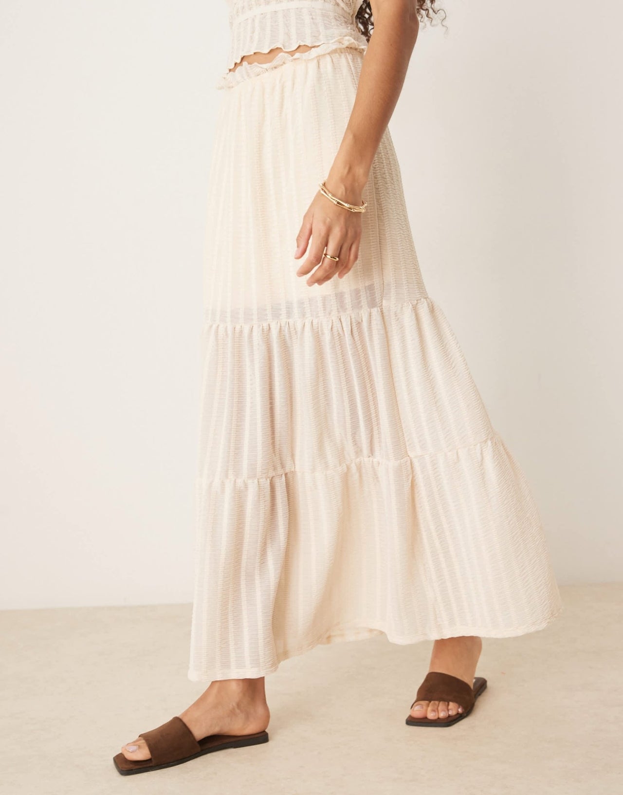 ASOS DESIGN co-ord textured tiered maxi skirt in cream - ASOS Sample Sale