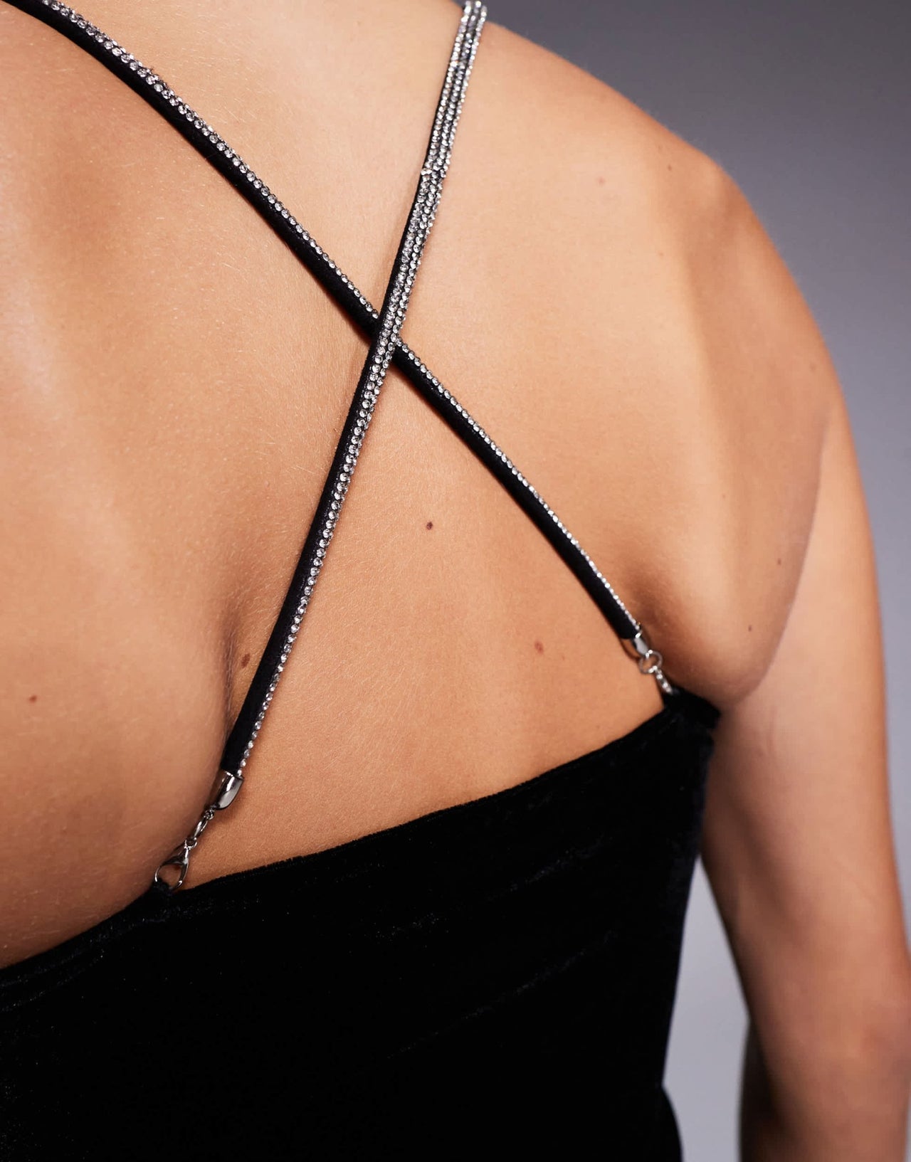 ASOS DESIGN co - ord velvet halter top with diamante trim in black - ASOS Sample Sale