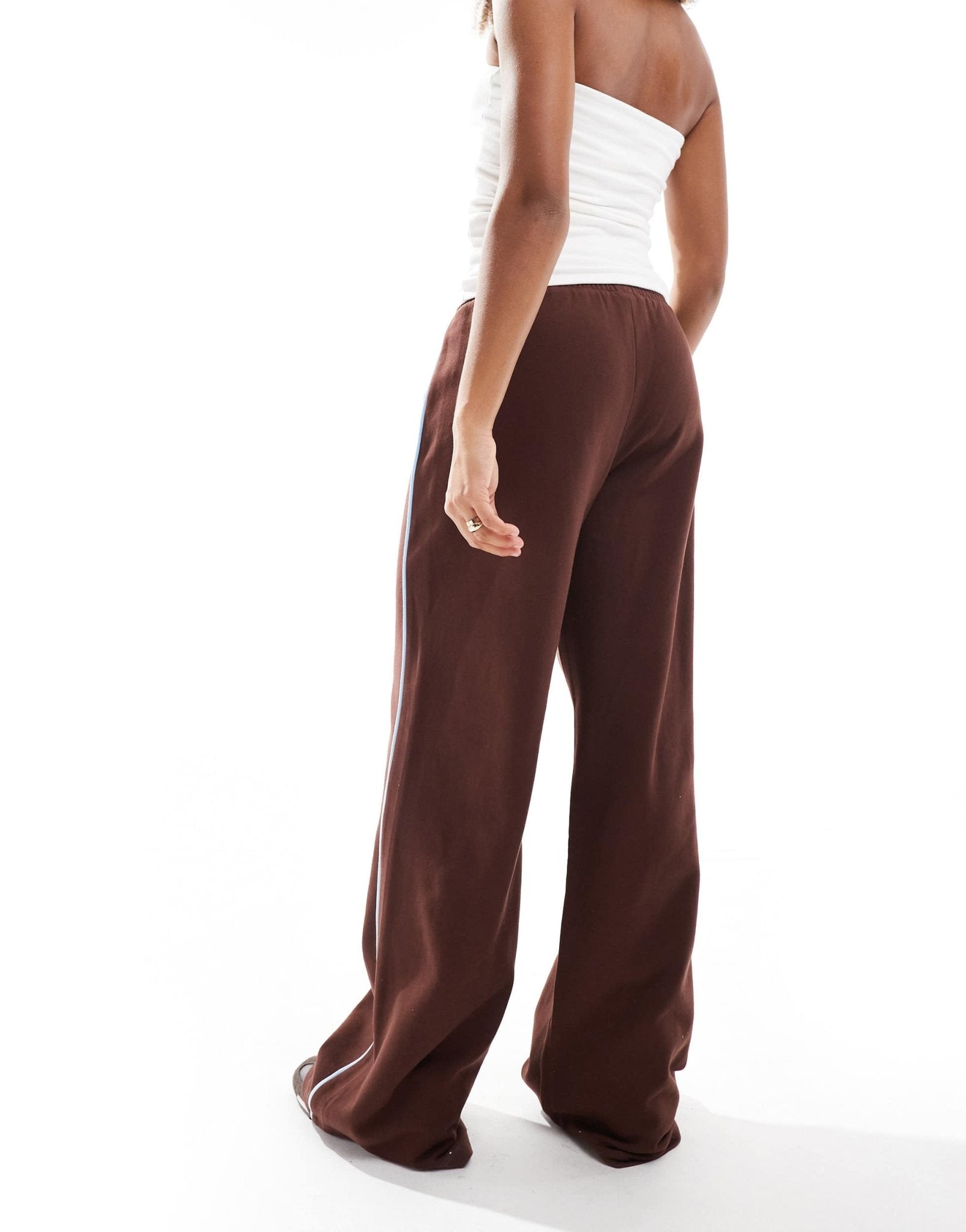 ASOS DESIGN contrast side stripe wide leg jogger in brown - ASOS Sample Sale