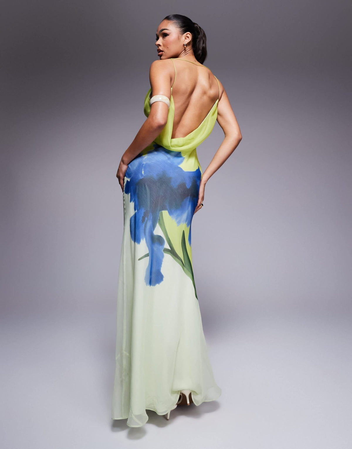 ASOS DESIGN cowl neck plunge maxi dress with back detail in placement floral print - ASOS Sample Sale