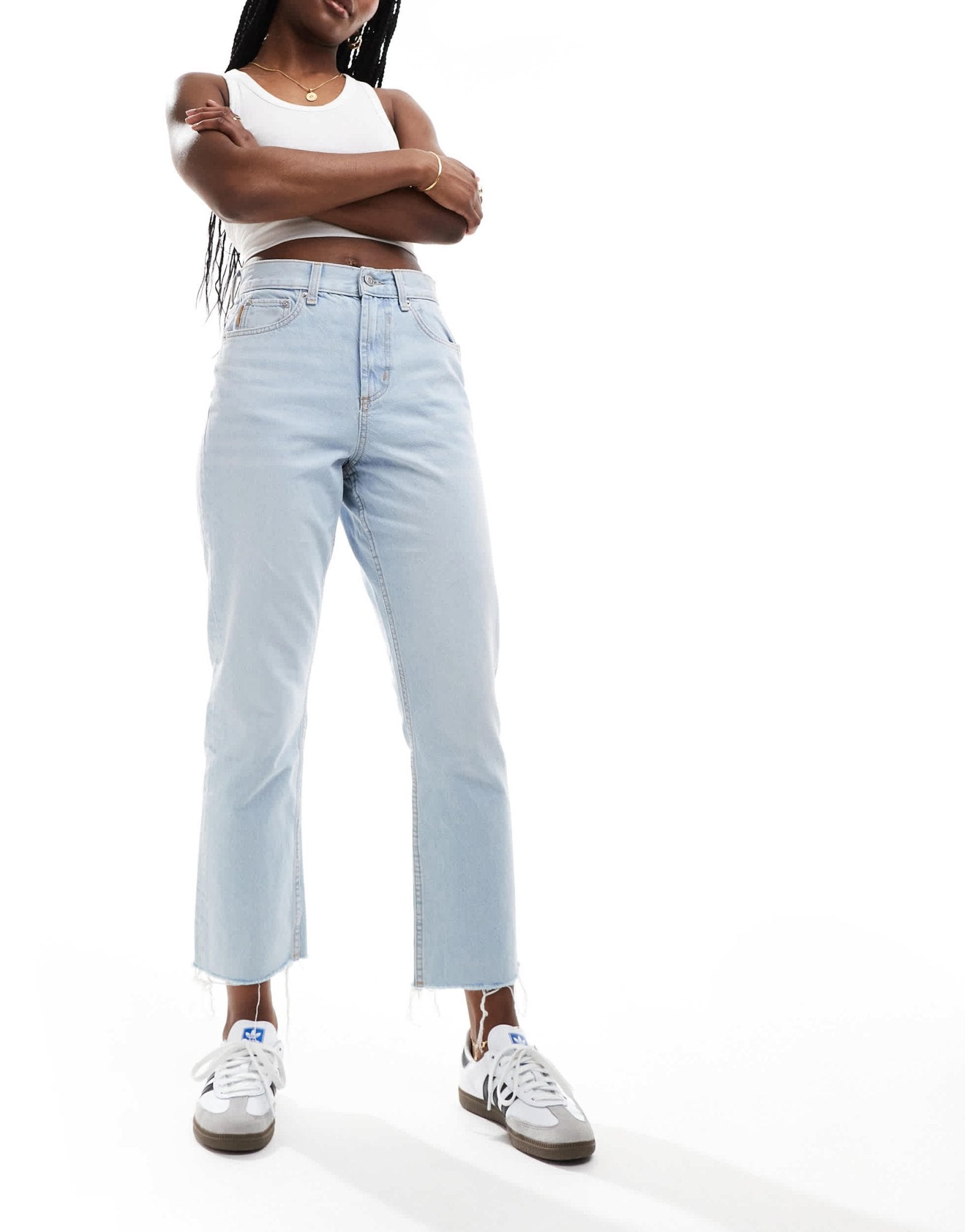 ASOS DESIGN cropped mid rise straight jean in bleach - LBLUE - ASOS Sample Sale