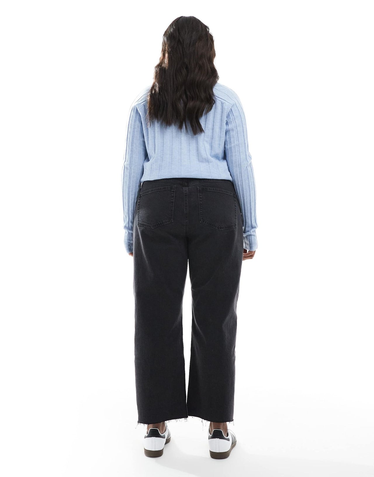 ASOS DESIGN Curve ankle grazer comfort stretch straight leg jeans in black - ASOS Sample Sale