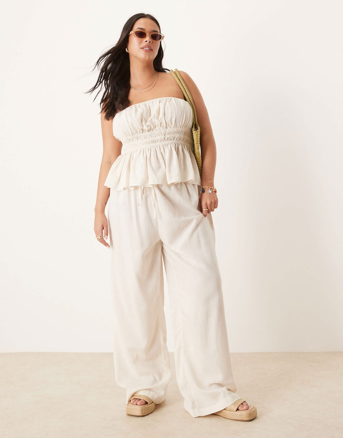 ASOS DESIGN Curve Belle beach wide leg trouser with linen in natural - ASOS Sample Sale