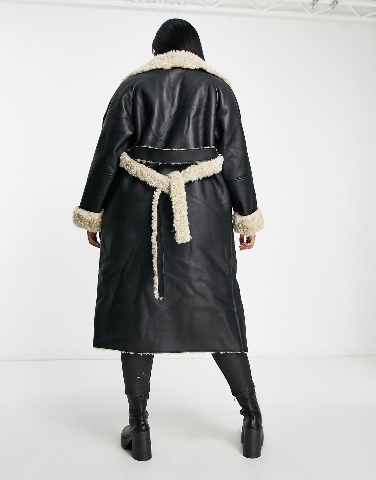ASOS DESIGN Curve bonded borg trench coat in black - ASOS Sample Sale
