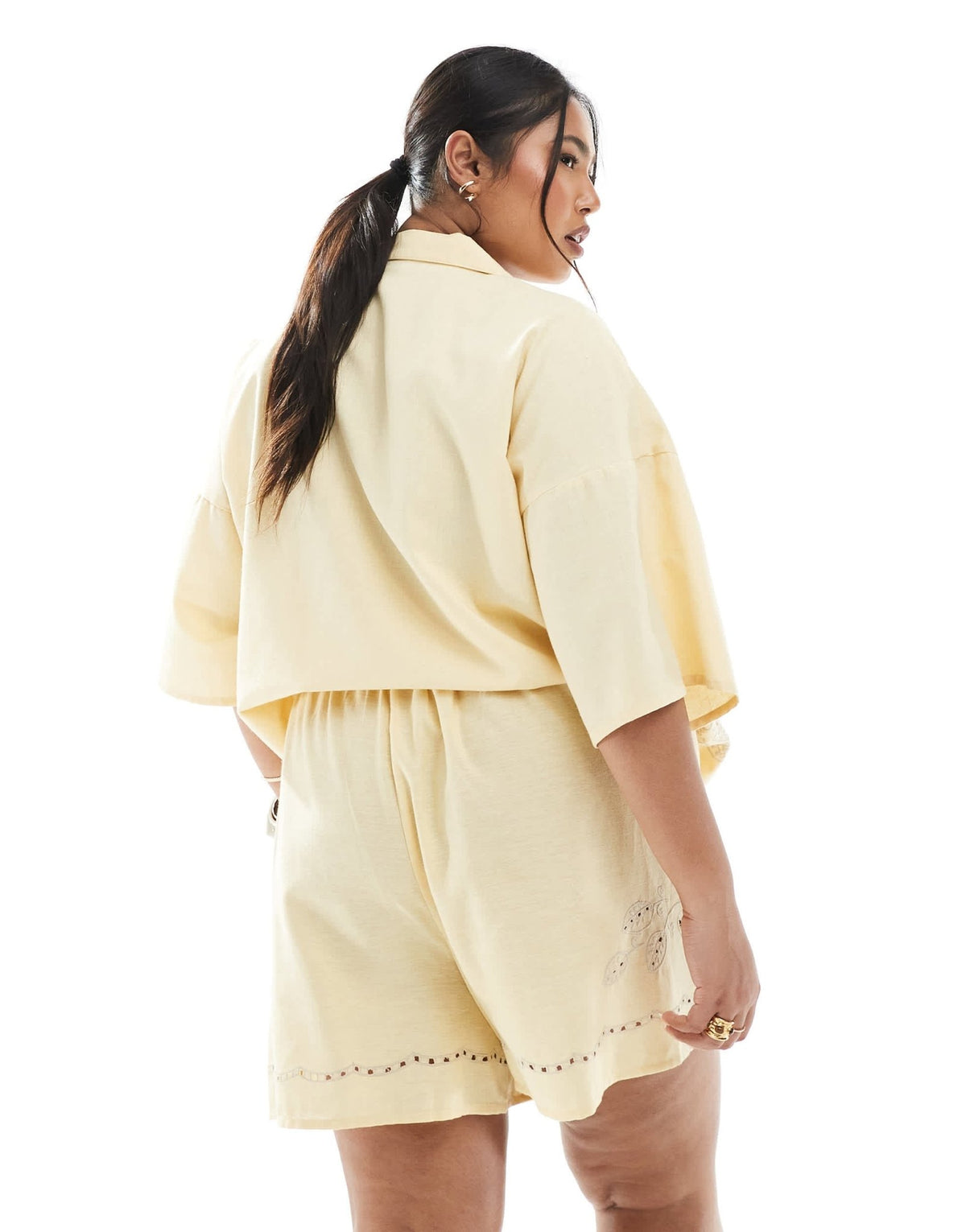 ASOS DESIGN Curve broderie detail co-ord short in straw - ASOS Sample Sale