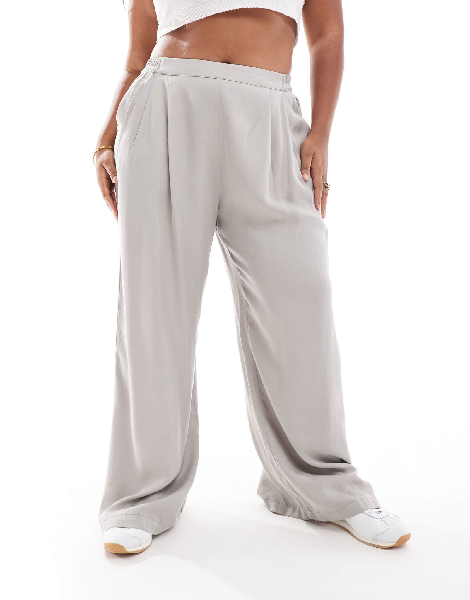 ASOS DESIGN Curve casual wide leg pull on trouser in grey - ASOS Sample Sale