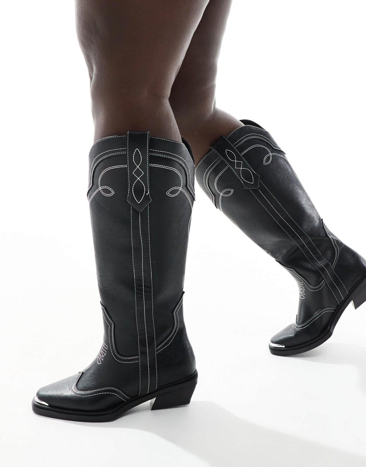 ASOS DESIGN Curve Celeste flat western knee boots in black with stitching - ASOS Sample Sale