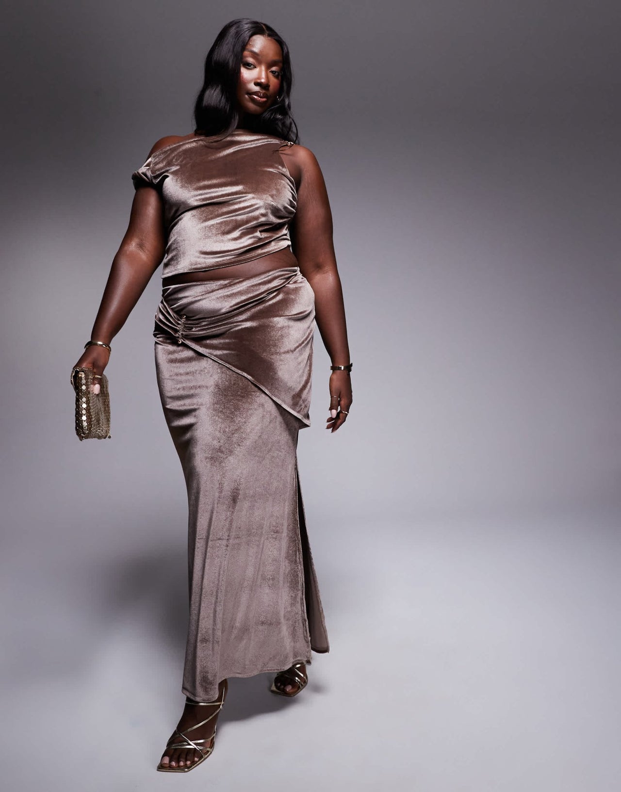 ASOS DESIGN Curve co - ord velvet drape fishtail maxi skirt in mink - ASOS Sample Sale