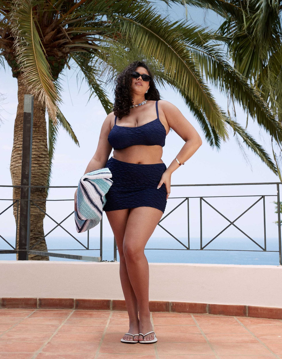 ASOS DESIGN Curve courtney textured swim skirt in navy - ASOS Sample Sale