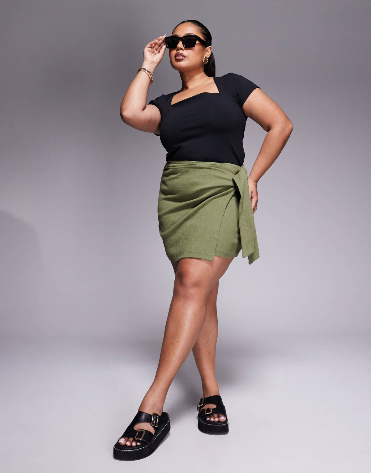 ASOS DESIGN Curve crinkle tie side mini skirt in khaki - ASOS Sample Sale