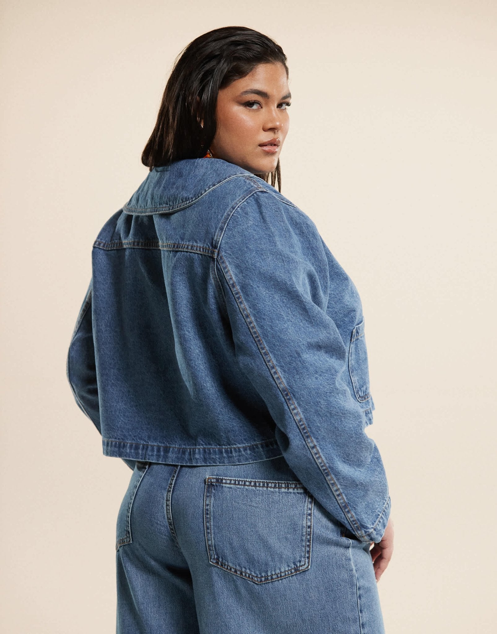 ASOS DESIGN Curve denim jacket with round collar in mid blue co - ord - ASOS Sample Sale
