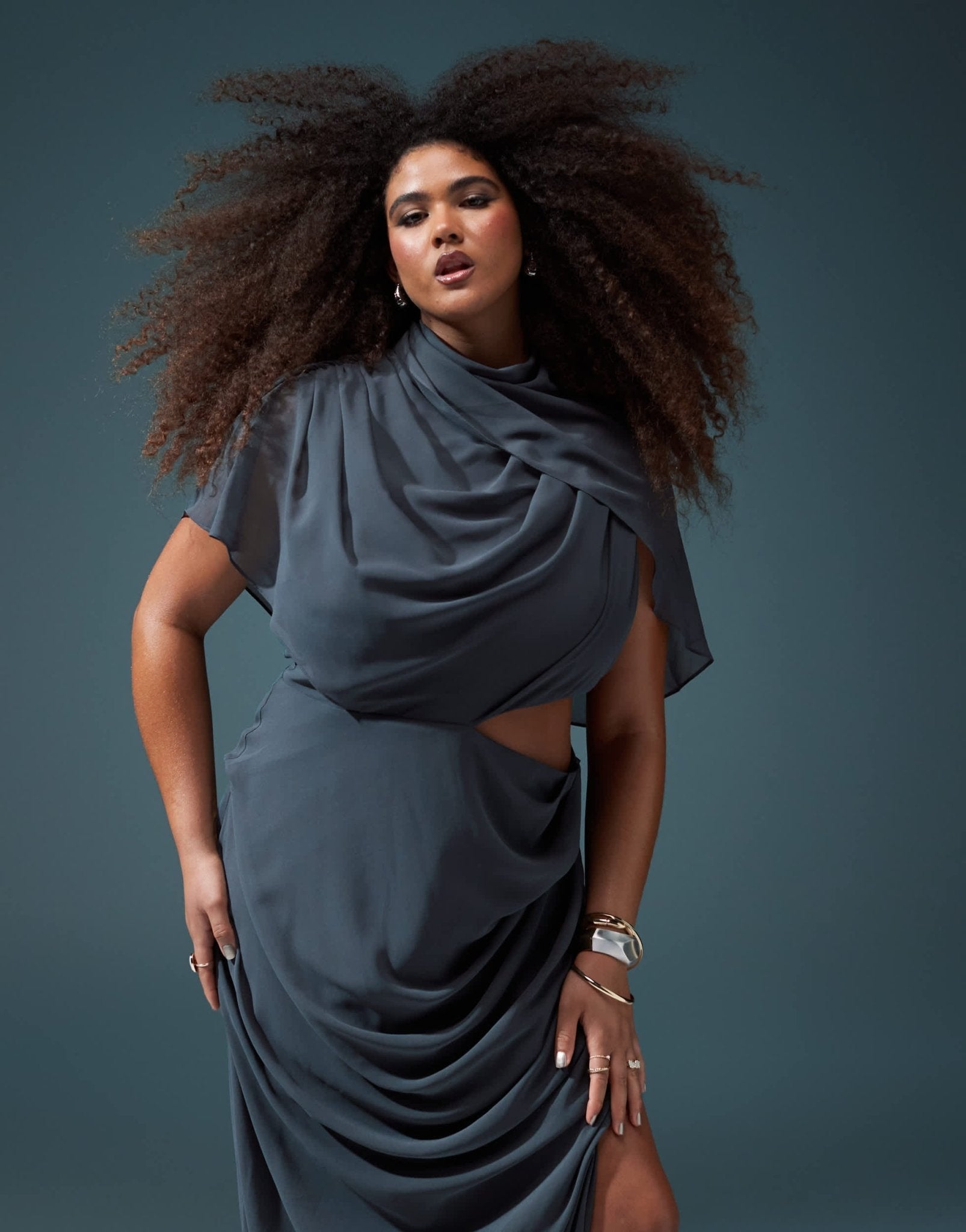 ASOS DESIGN Curve draped cap sleeve maxi dress with cut out in charcoal - ASOS Sample Sale