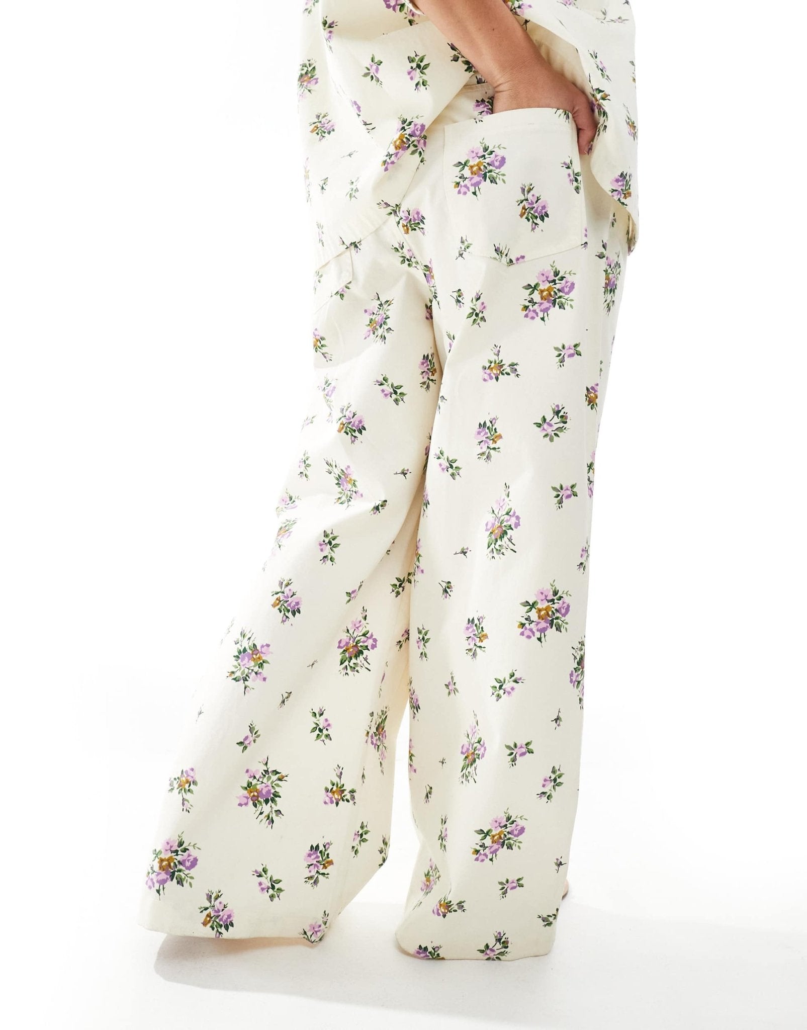 ASOS DESIGN Curve high waist wide leg trousers co - ord in floral print - ASOS Sample Sale