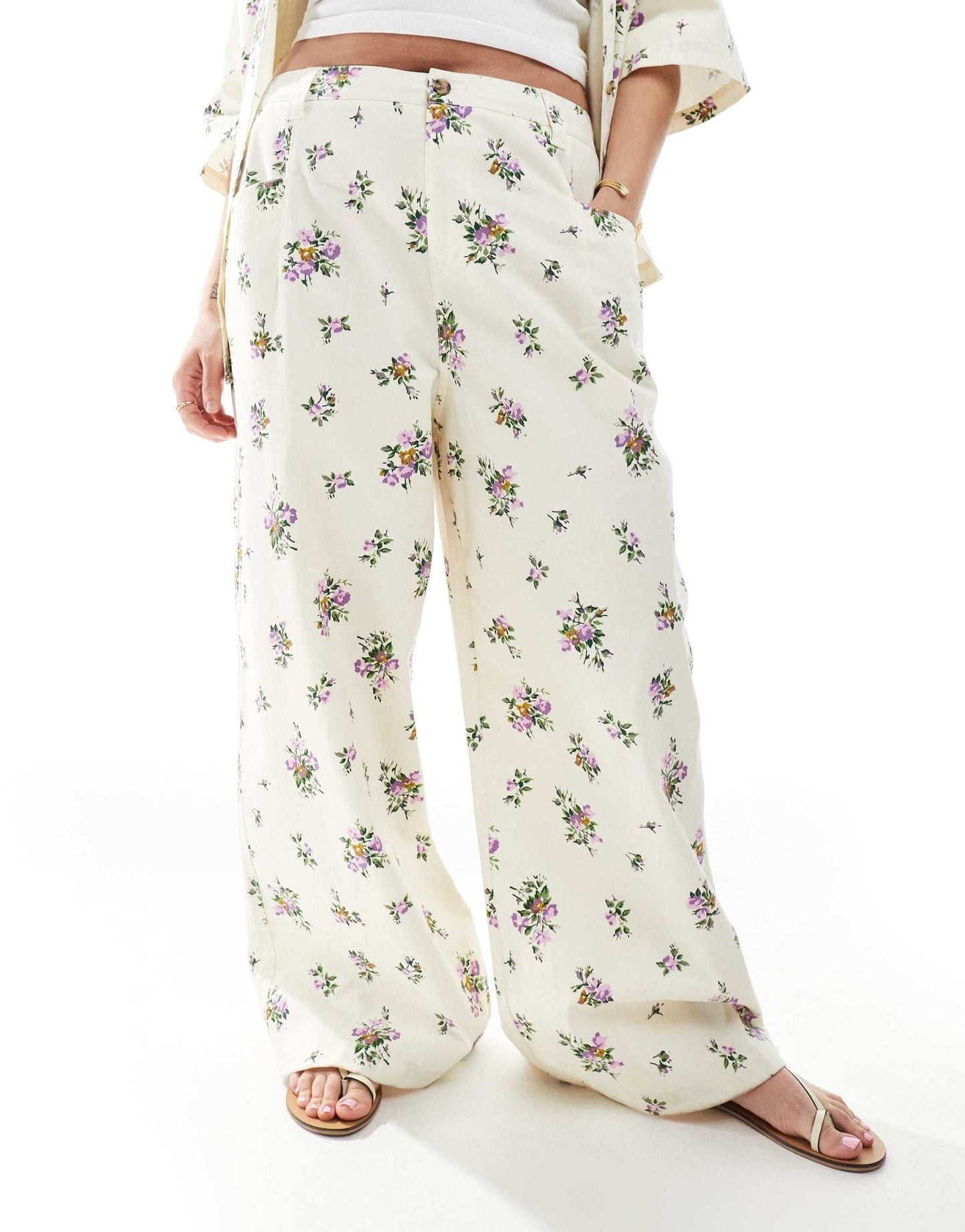 ASOS DESIGN Curve high waist wide leg trousers co - ord in floral print - ASOS Sample Sale