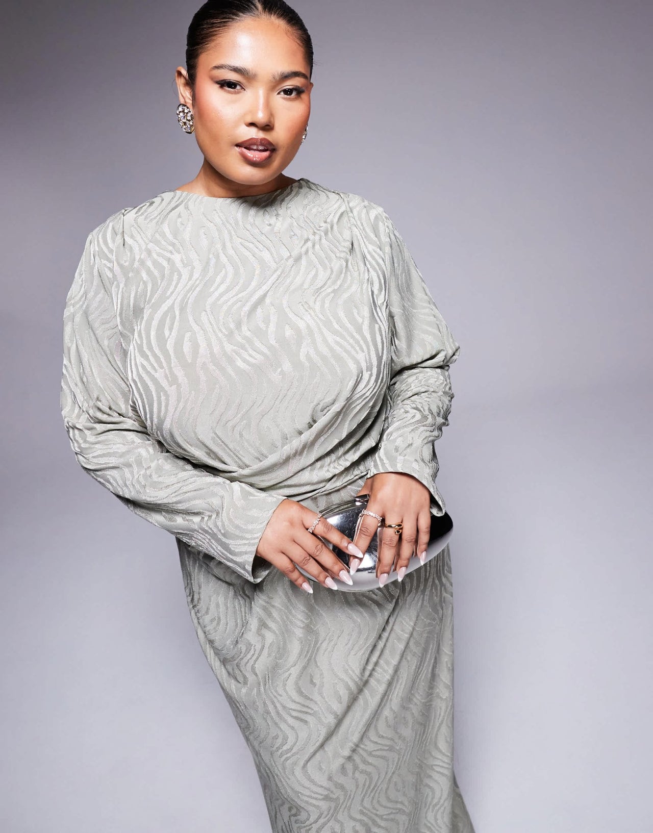ASOS DESIGN Curve jacquard long sleeve maxi dress in khaki green - ASOS Sample Sale