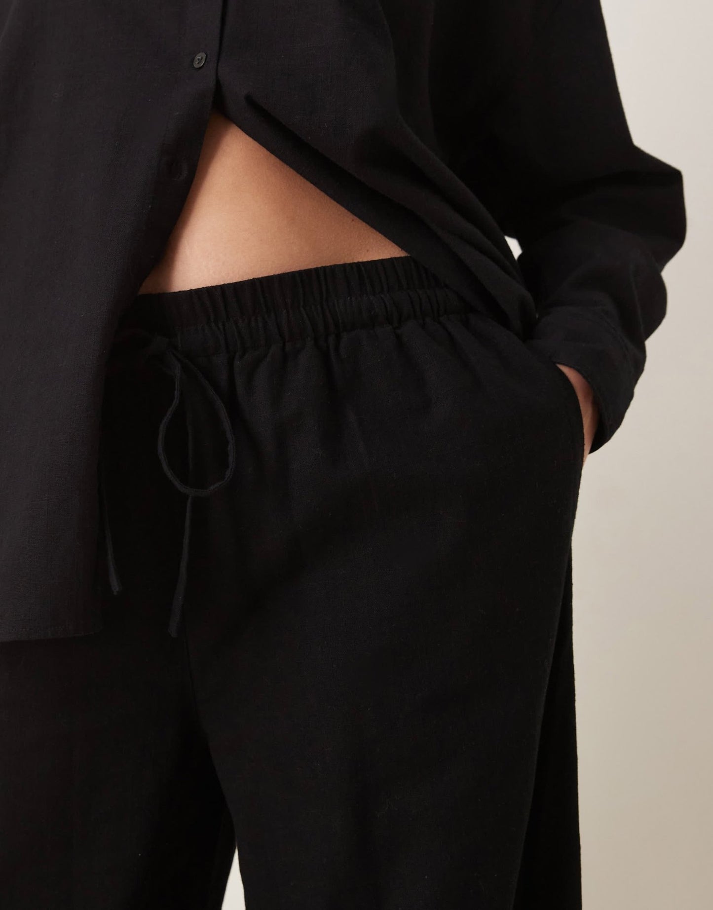 ASOS DESIGN Curve linen look pull on trousers co-ord in black - ASOS Sample Sale