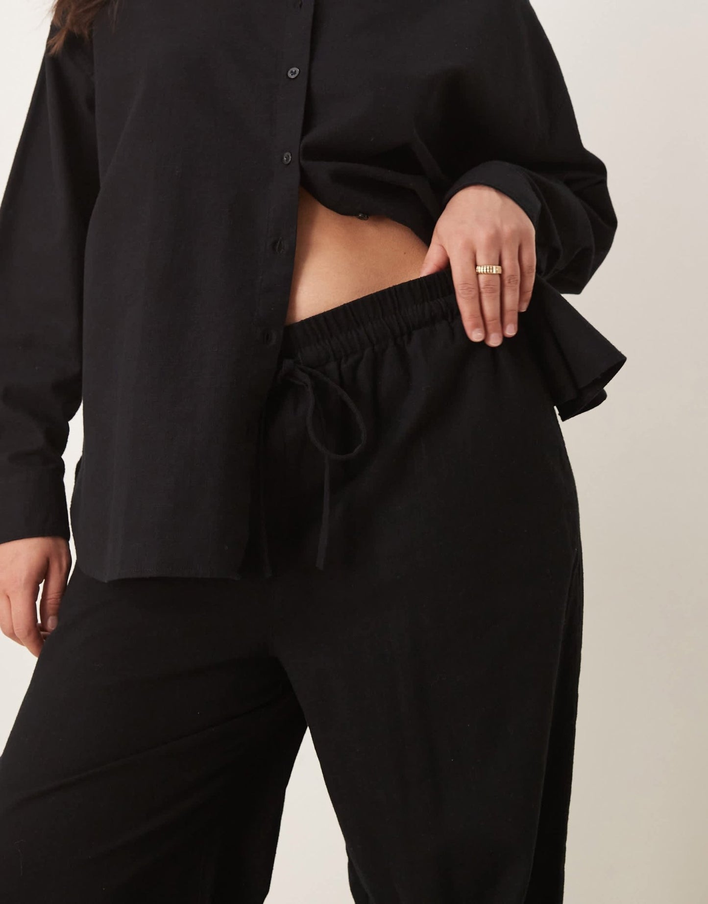 ASOS DESIGN Curve linen look pull on trousers co-ord in black - ASOS Sample Sale