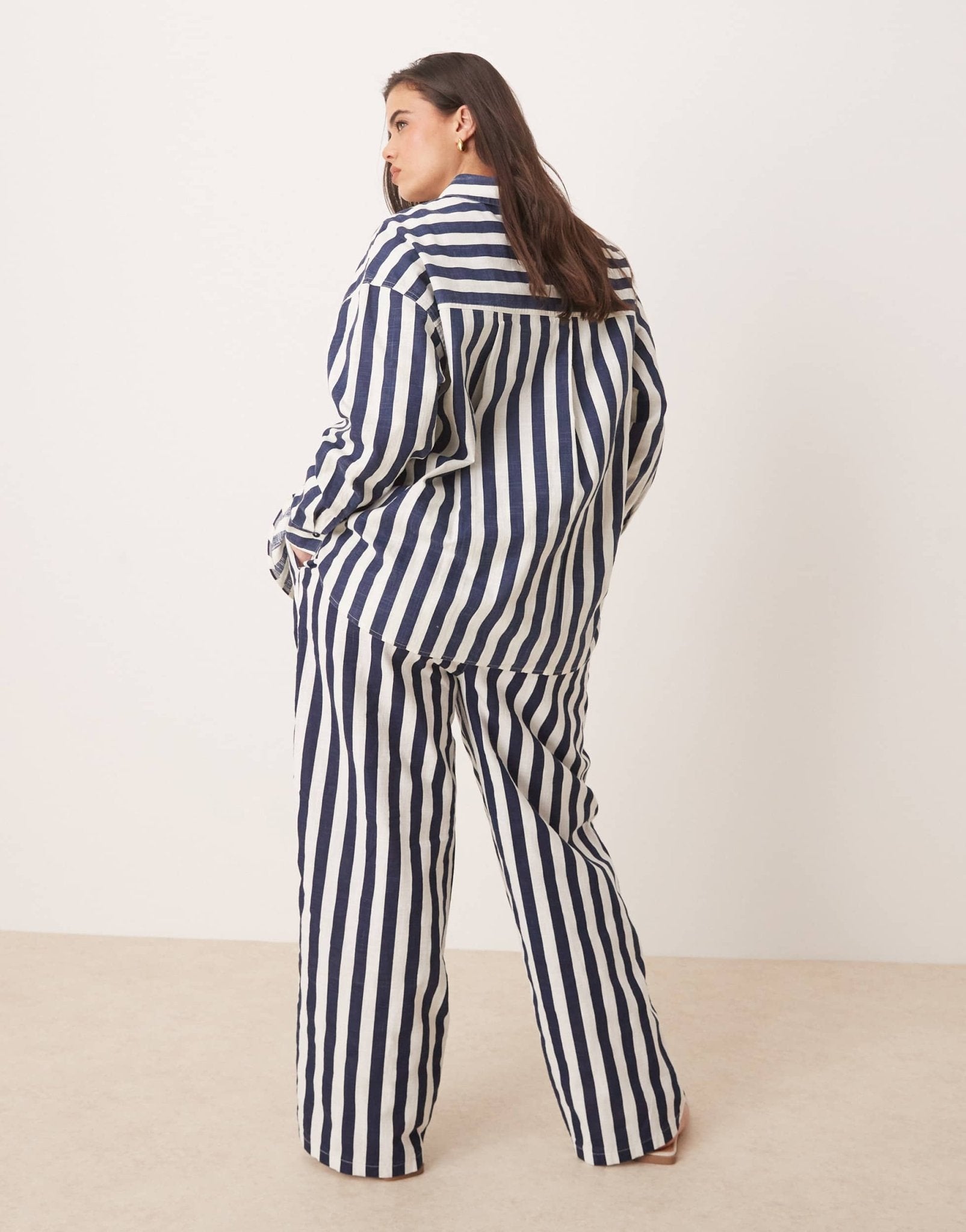 ASOS DESIGN Curve linen look pull on trousers in navy stripe co - ord - ASOS Sample Sale