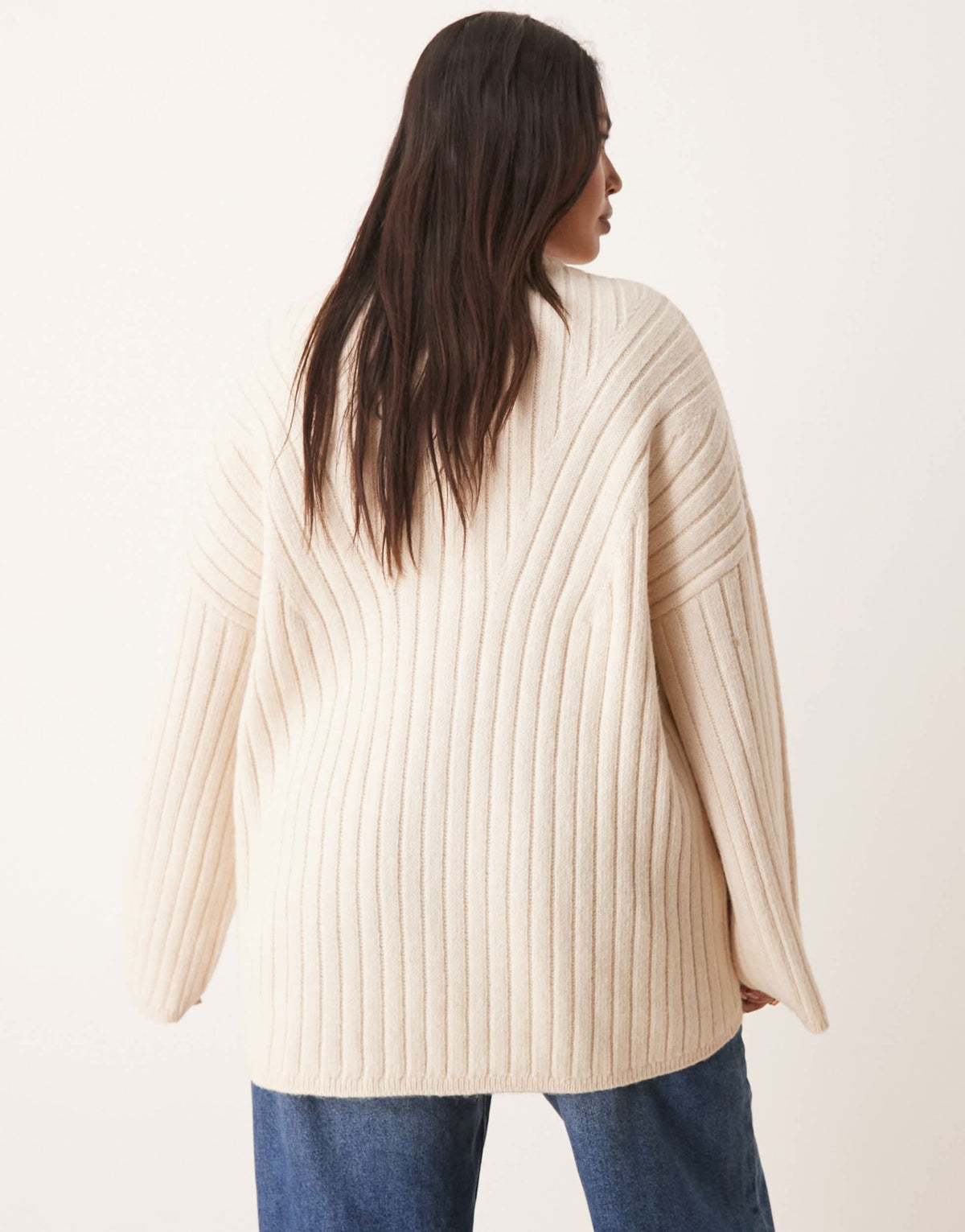 ASOS DESIGN Curve longline crew neck jumper in rib in cream - ASOS Sample Sale