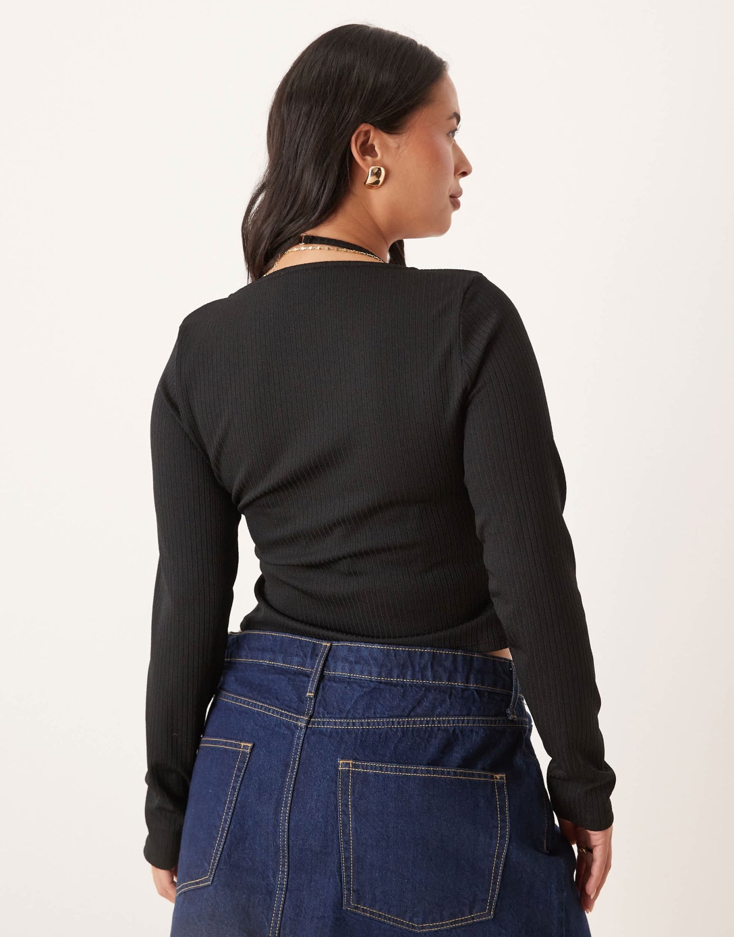 ASOS DESIGN Curve rib halter neck long sleeve top in black - ASOS Sample Sale