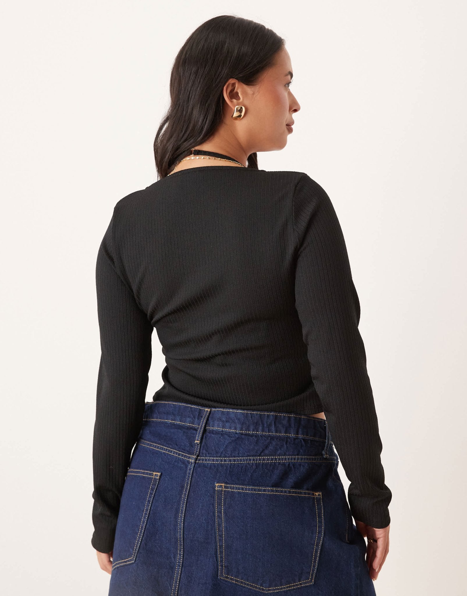 ASOS DESIGN Curve rib halter neck long sleeve top in black - ASOS Sample Sale