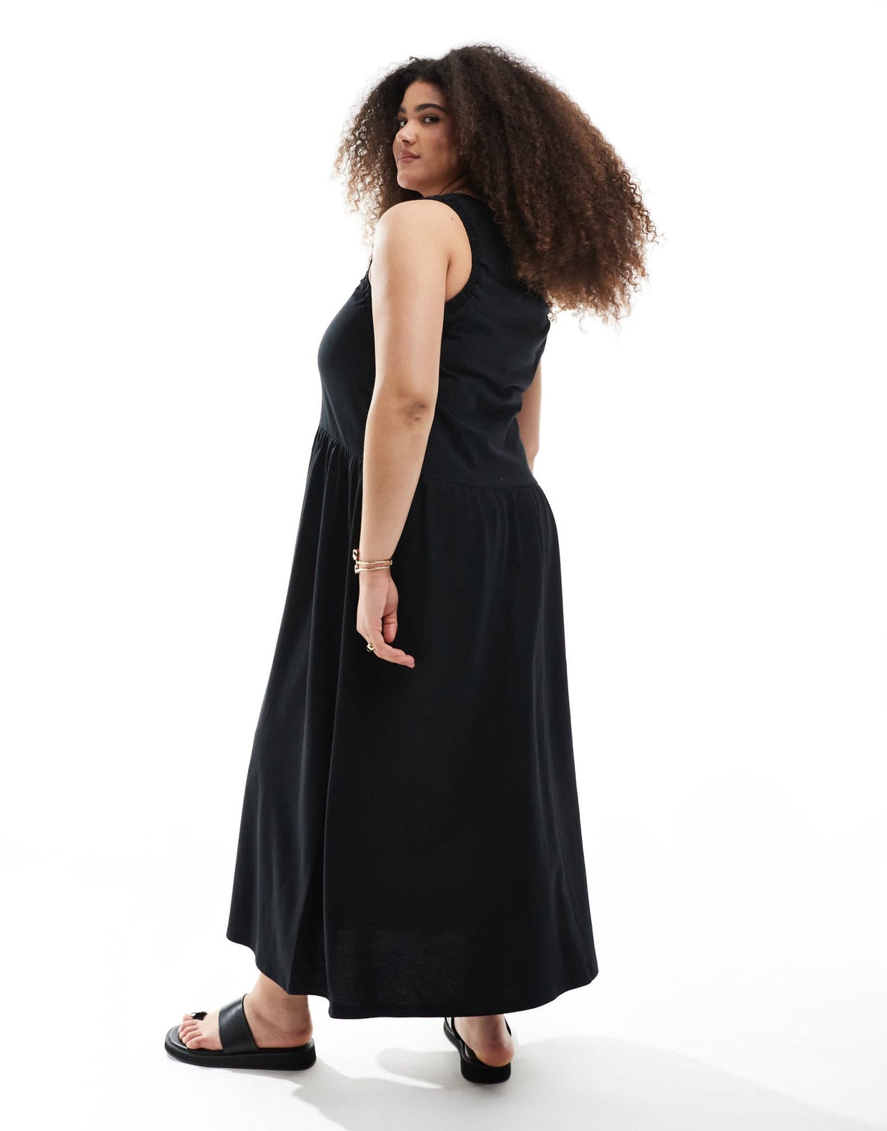 ASOS DESIGN Curve ruched scoop smock midi dress in black - ASOS Sample Sale