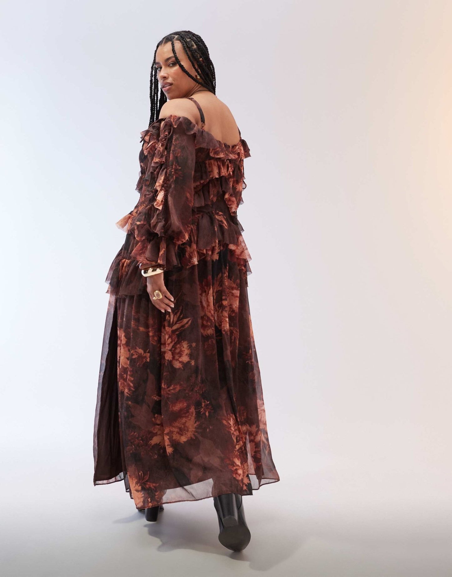 ASOS DESIGN Curve ruffle off shoulder tiered maxi dress in burgundy floral - ASOS Sample Sale