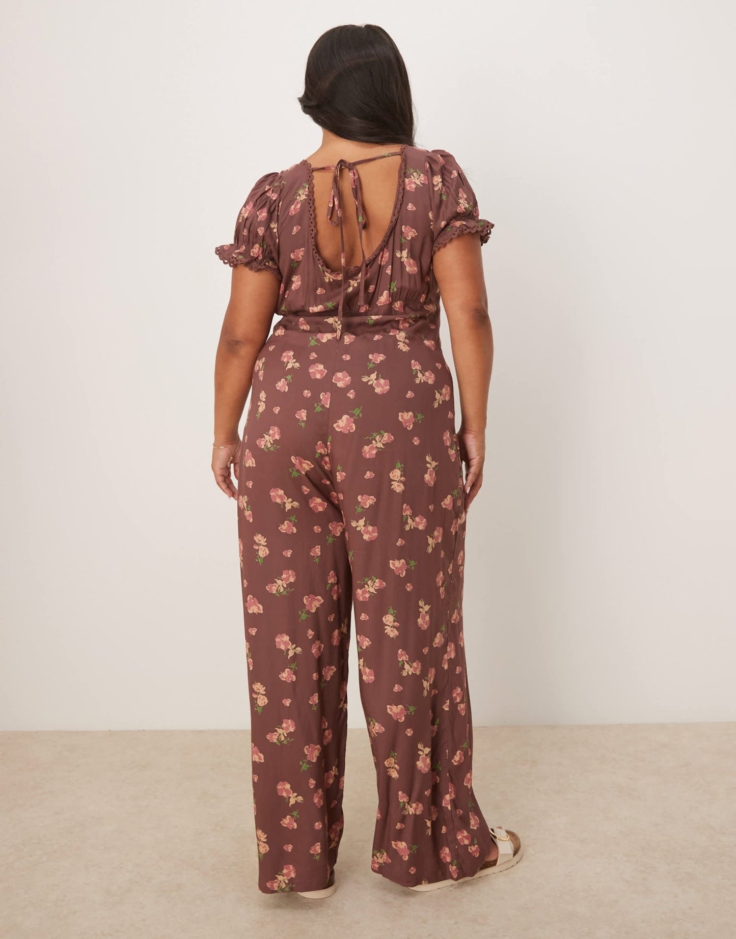 ASOS DESIGN Curve spun lace trim corset waist jumpsuit in mauve floral print - ASOS Sample Sale